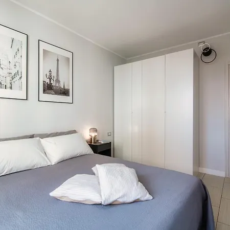 Apartamento Spacious Joivy Apt In Stunning